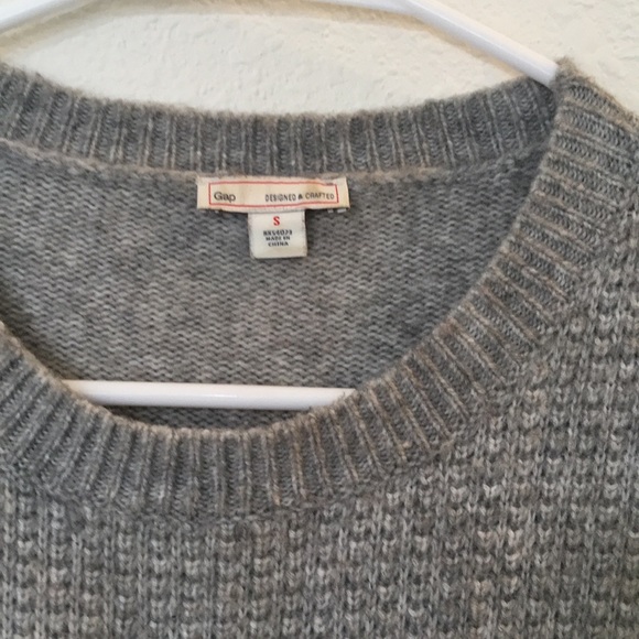 Gap sweater gray size small - Picture 2 of 7